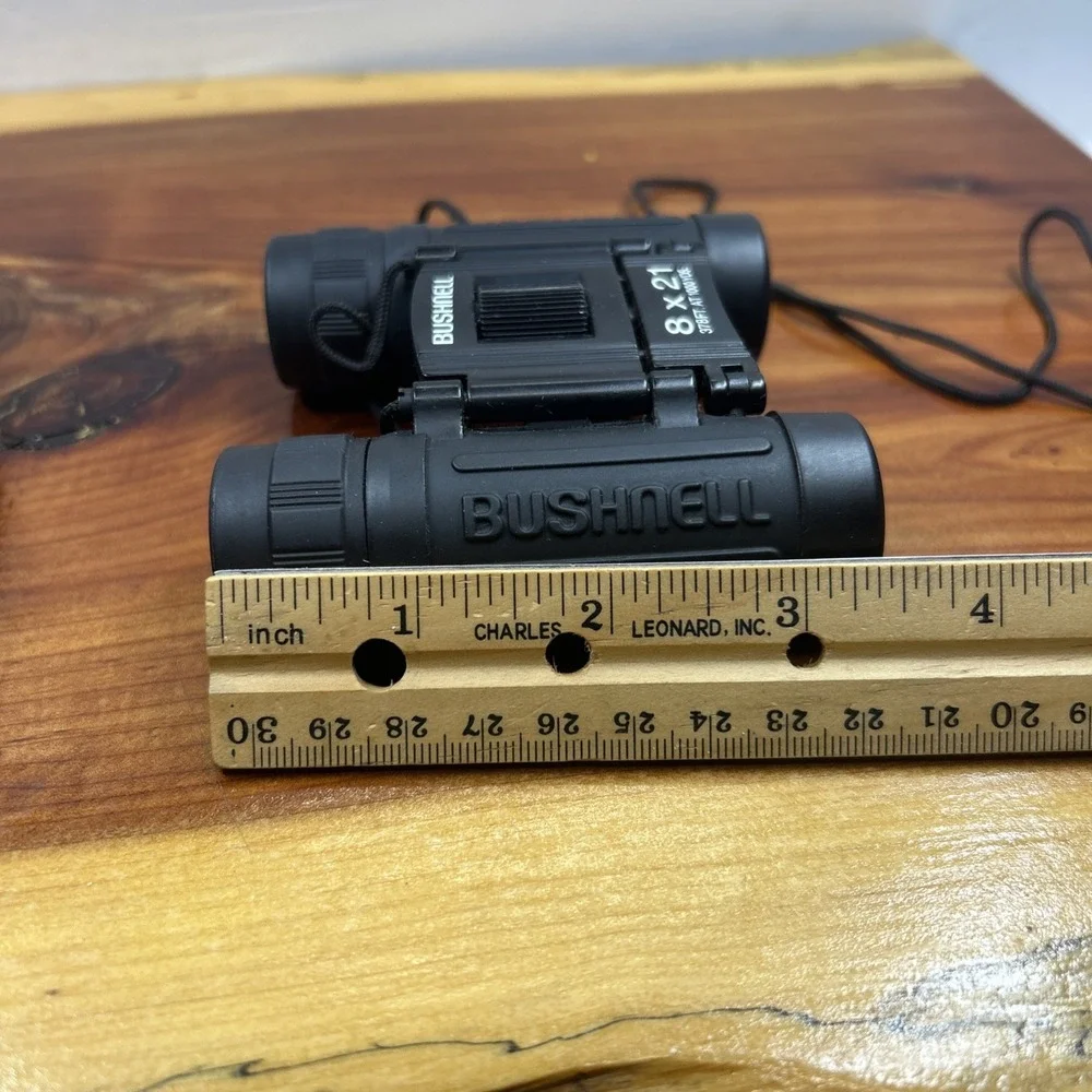 Bushnell 8X21 Black Binoculars 378FT AT 1000 YDS Camo 8 x 21 W/Case - Picture 8 of 9
